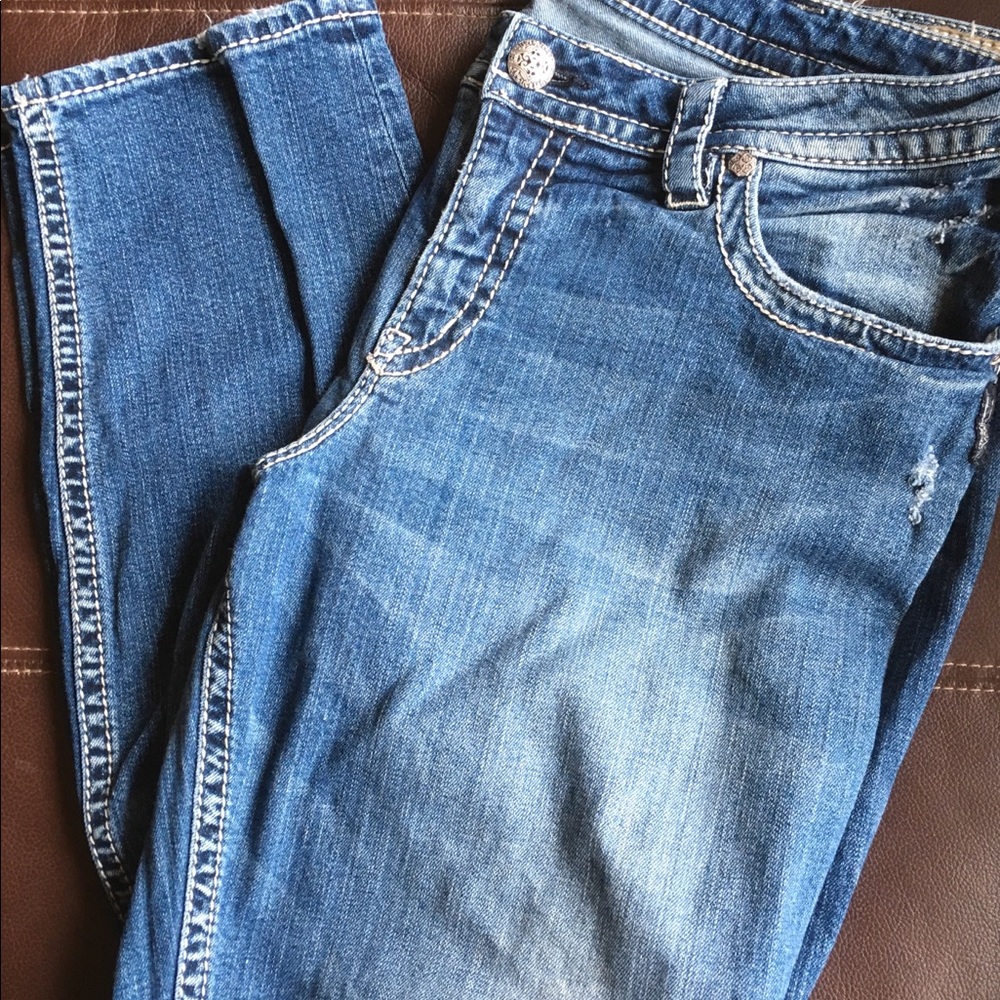 Silver Lola Distressed Boyfriend Skinny Jeans